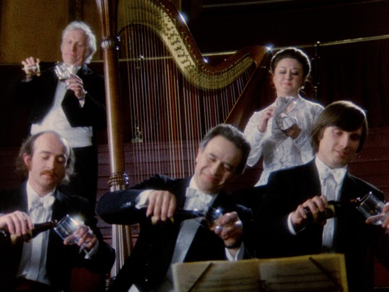 OE-18202 Orchestra (Version 2).mov_h264.mov.01_00_24_04.Still002-min