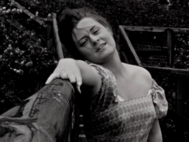 Flora Kerrigan The Worms Are Having Fun Thumb