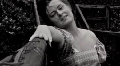 Flora Kerrigan The Worms Are Having Fun Thumb