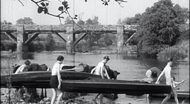 mv258aa_E16.3-Canoe-Camping Holidays on Munster Blackwater