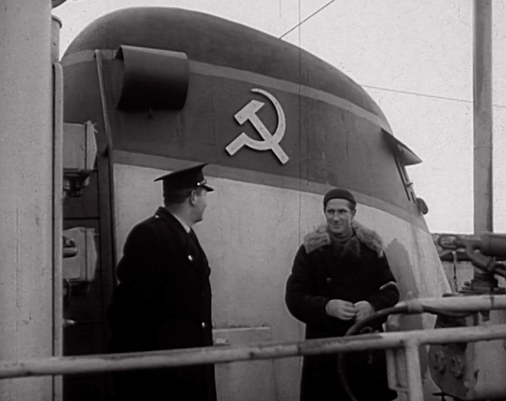 mv259aa_E189.1_Corvette Maeve Arrests Russian Ship