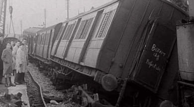 mv264aa_E188.1_200 Escape Death Belfast-Dublin Rail Crash