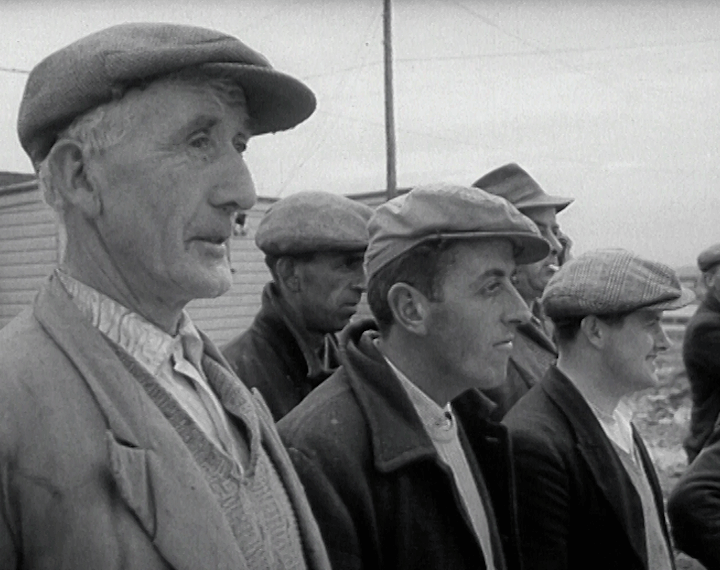 mv268aa_E125.1_Cork Airport Inaugural Flight