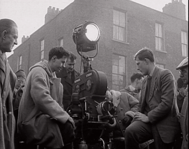 mv26aa_E33.4_Sidney Street Siege in Dublin