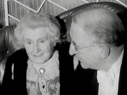 mv274aa_E20.1_Oireachtas Week Gatherings