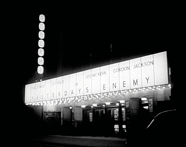 mv274aa_E21.2_Lord Mayor Brady Lights Up New Cinema Canopy