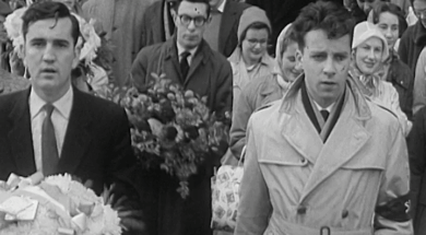 mv279aa_E78.1_UCD Students Honour Kevin Barry