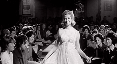 mv290aa_E192.2_Fashions For Spring – If It Comes!