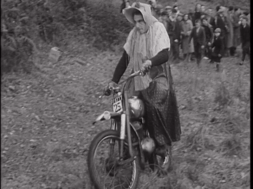 mv292aa_E135.2-Fancy Dress Motor Bike Event.mp4