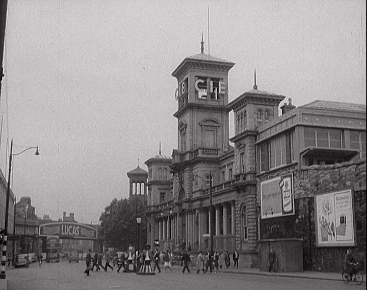 mv297aa_E68.2_GL Scholarships.mp4Dublin Children Off to Gaeltacht