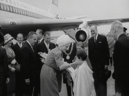 mv298aa_E106.3_Prince Rainier And Princess Grace In Ireland