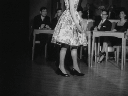 mv298aa_E97.3_Lovely Legs Contest