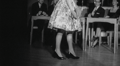 mv298aa_E97.3_Lovely Legs Contest