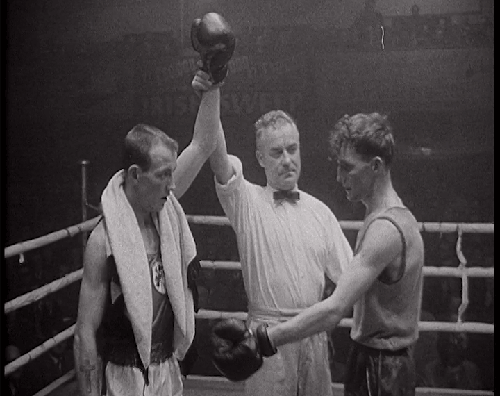 mv299aa_E128.3-International Boxing Ireland v USA
