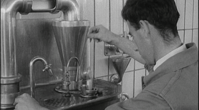 mv300aa_E216.2_Foreign Trade Body Visits Dundalk Brewery