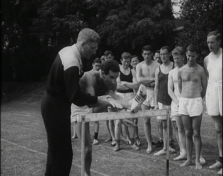 mv300aa_E218.2_Summer School for Athletes