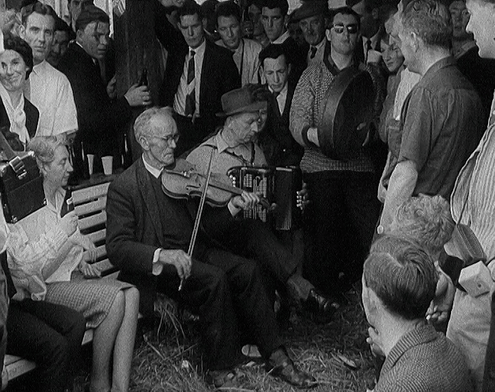 mv303aa_E259_Clones Fleadh Ceoil