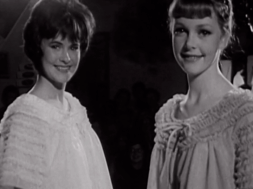 re-edit_e171.1_Autumn Fashions on Parade