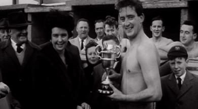 re-edit_mv262aa_e83.1_Christmas Day Swim