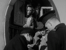 re-edit_mv297aa_e80.4_Taking Census of the Travelling People