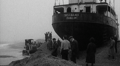 re-edit_mv301aa_e240.4_Brittas Bay Beached Ship